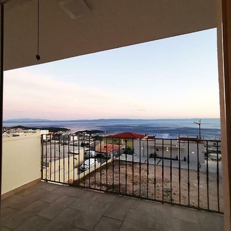Charming Studio - Apartment Makarska Luaran gambar