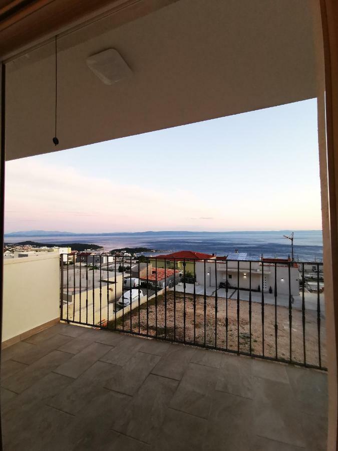 Charming Studio - Apartment Makarska Luaran gambar